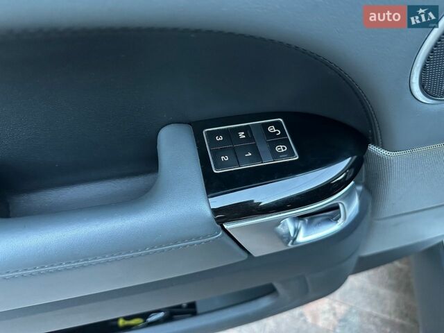 Білий Ленд Ровер Range Rover Sport, об'ємом двигуна 3 л та пробігом 161 тис. км за 22950 $, фото 45 на Automoto.ua