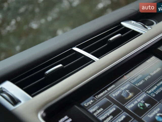 Белый Ленд Ровер Рендж Ровер Спорт, объемом двигателя 3 л и пробегом 132 тыс. км за 28350 $, фото 43 на Automoto.ua