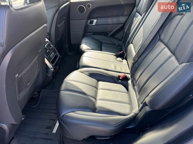 Білий Ленд Ровер Range Rover Sport, об'ємом двигуна 2.99 л та пробігом 166 тис. км за 30000 $, фото 7 на Automoto.ua