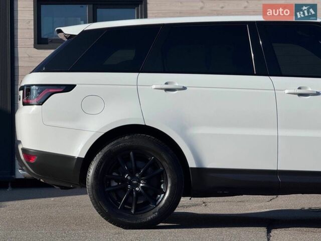 Білий Ленд Ровер Range Rover Sport, об'ємом двигуна 3 л та пробігом 164 тис. км за 19800 $, фото 12 на Automoto.ua