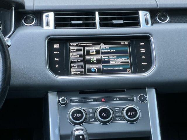 Білий Ленд Ровер Range Rover Sport, об'ємом двигуна 3 л та пробігом 235 тис. км за 20999 $, фото 20 на Automoto.ua