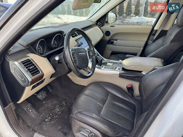 Білий Ленд Ровер Range Rover Sport, об'ємом двигуна 3 л та пробігом 174 тис. км за 12800 $, фото 15 на Automoto.ua