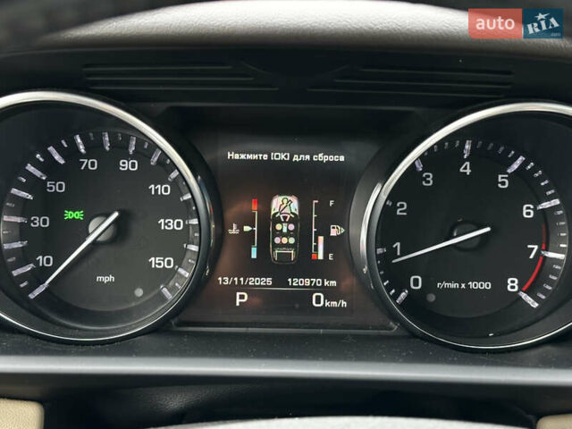 Білий Ленд Ровер Range Rover Sport, об'ємом двигуна 3 л та пробігом 120 тис. км за 22700 $, фото 9 на Automoto.ua