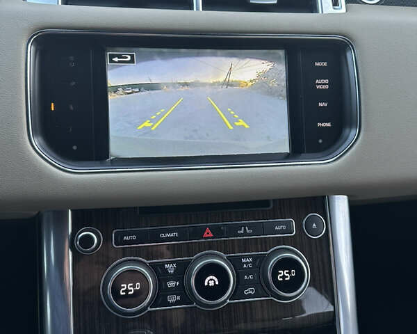 Білий Ленд Ровер Range Rover Sport, об'ємом двигуна 2.99 л та пробігом 113 тис. км за 25700 $, фото 27 на Automoto.ua