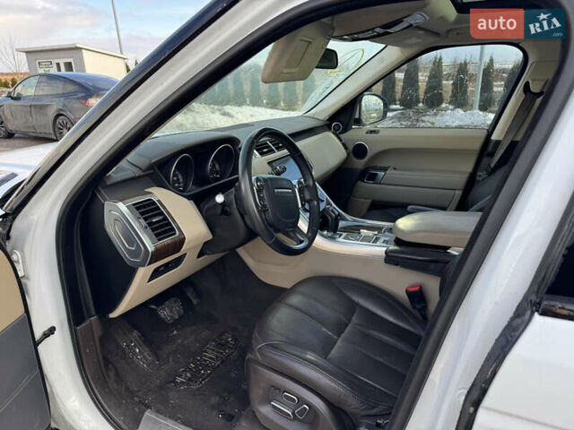 Білий Ленд Ровер Range Rover Sport, об'ємом двигуна 3 л та пробігом 174 тис. км за 12800 $, фото 7 на Automoto.ua