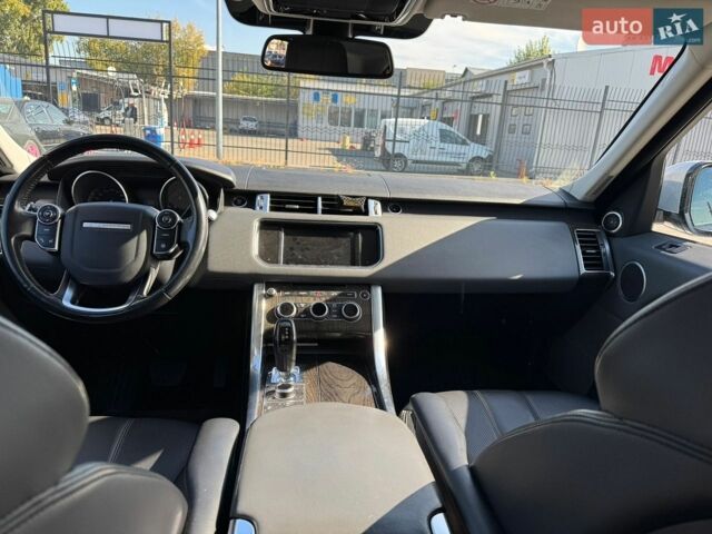 Білий Ленд Ровер Range Rover Sport, об'ємом двигуна 2.99 л та пробігом 166 тис. км за 30000 $, фото 6 на Automoto.ua