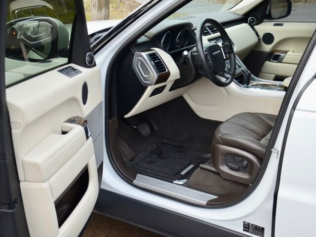 Білий Ленд Ровер Range Rover Sport, об'ємом двигуна 3 л та пробігом 80 тис. км за 53333 $, фото 17 на Automoto.ua