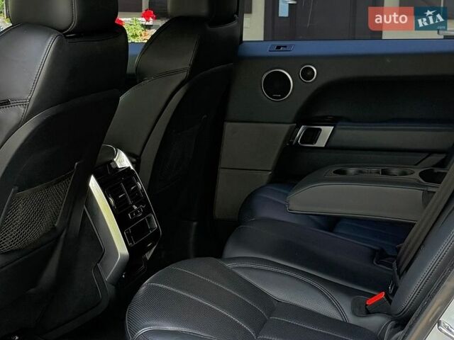 Білий Ленд Ровер Range Rover Sport, об'ємом двигуна 3 л та пробігом 153 тис. км за 25900 $, фото 12 на Automoto.ua