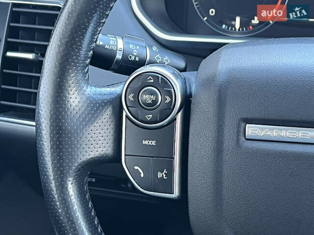 Білий Ленд Ровер Range Rover Sport, об'ємом двигуна 2.99 л та пробігом 235 тис. км за 23500 $, фото 48 на Automoto.ua