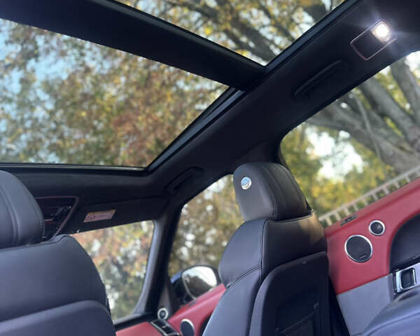 Білий Ленд Ровер Range Rover Sport, об'ємом двигуна 5 л та пробігом 140 тис. км за 34000 $, фото 10 на Automoto.ua