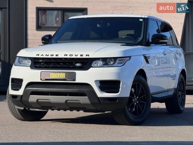 Білий Ленд Ровер Range Rover Sport, об'ємом двигуна 3 л та пробігом 164 тис. км за 21900 $, фото 1 на Automoto.ua