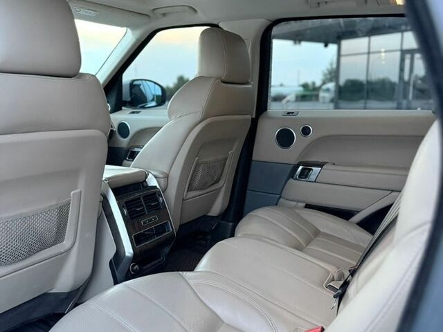 Білий Ленд Ровер Range Rover Sport, об'ємом двигуна 2.99 л та пробігом 150 тис. км за 22500 $, фото 41 на Automoto.ua