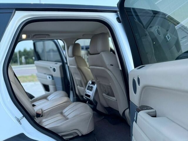 Білий Ленд Ровер Range Rover Sport, об'ємом двигуна 2.99 л та пробігом 150 тис. км за 22500 $, фото 42 на Automoto.ua