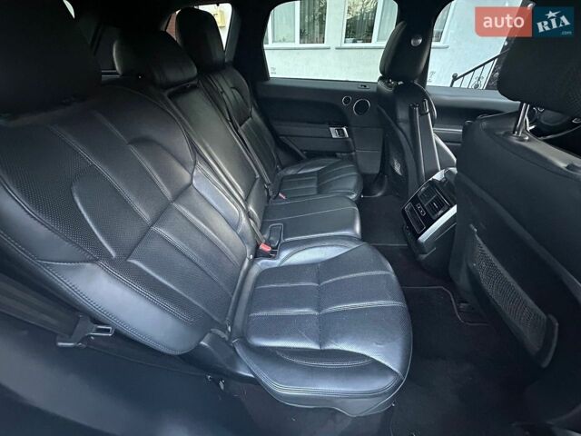 Білий Ленд Ровер Range Rover Sport, об'ємом двигуна 3 л та пробігом 161 тис. км за 22950 $, фото 21 на Automoto.ua