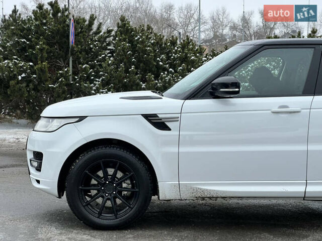 Білий Ленд Ровер Range Rover Sport, об'ємом двигуна 2.99 л та пробігом 235 тис. км за 23500 $, фото 11 на Automoto.ua