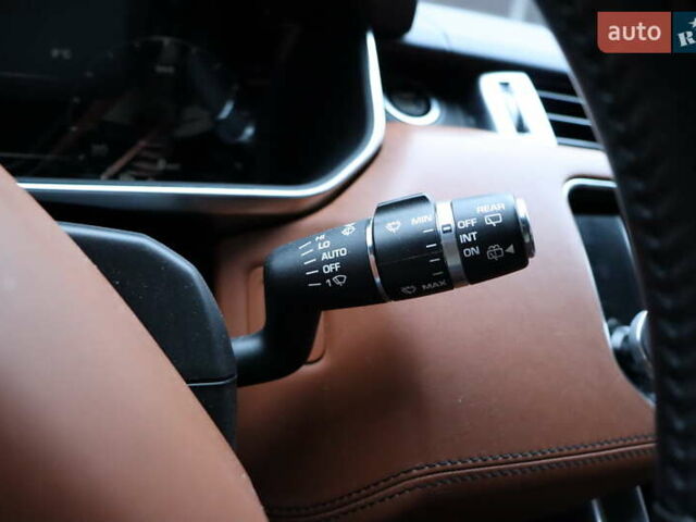 Білий Ленд Ровер Range Rover Sport, об'ємом двигуна 5 л та пробігом 123 тис. км за 29900 $, фото 24 на Automoto.ua