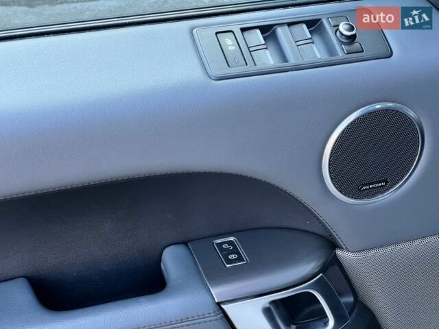 Белый Ленд Ровер Рендж Ровер Спорт, объемом двигателя 2.99 л и пробегом 236 тыс. км за 20999 $, фото 27 на Automoto.ua