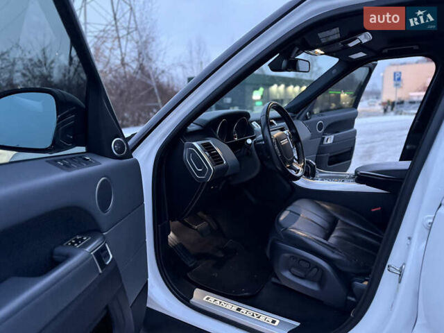 Белый Ленд Ровер Рендж Ровер Спорт, объемом двигателя 3 л и пробегом 162 тыс. км за 22500 $, фото 25 на Automoto.ua