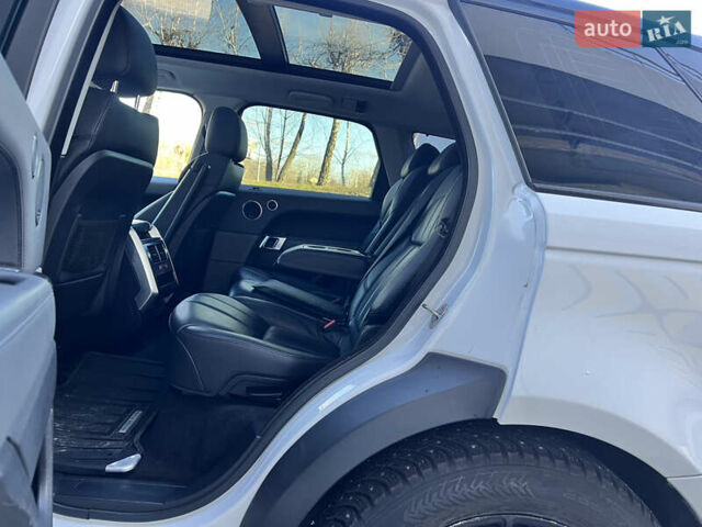 Білий Ленд Ровер Range Rover Sport, об'ємом двигуна 2.99 л та пробігом 235 тис. км за 23500 $, фото 41 на Automoto.ua