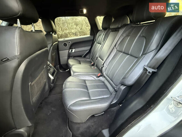 Белый Ленд Ровер Рендж Ровер Спорт, объемом двигателя 3 л и пробегом 162 тыс. км за 20900 $, фото 20 на Automoto.ua