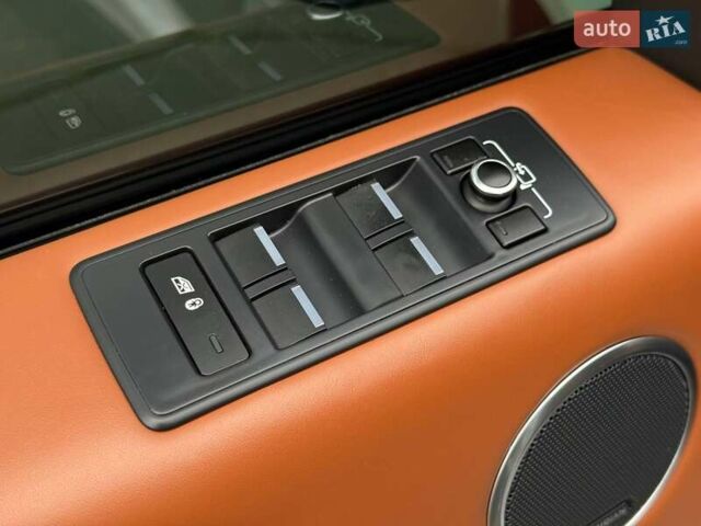 Білий Ленд Ровер Range Rover Sport, об'ємом двигуна 2.99 л та пробігом 258 тис. км за 29900 $, фото 40 на Automoto.ua