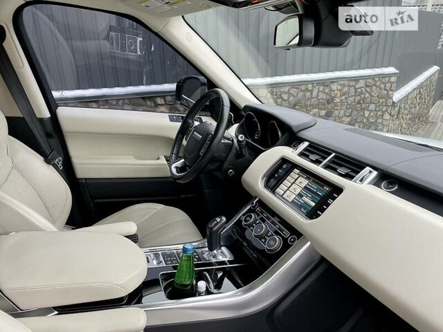 Білий Ленд Ровер Range Rover Sport, об'ємом двигуна 3 л та пробігом 139 тис. км за 35500 $, фото 153 на Automoto.ua
