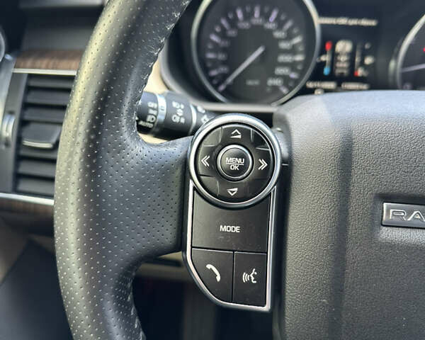 Белый Ленд Ровер Рендж Ровер Спорт, объемом двигателя 2.99 л и пробегом 110 тыс. км за 28700 $, фото 45 на Automoto.ua