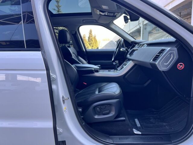 Білий Ленд Ровер Range Rover Sport, об'ємом двигуна 3 л та пробігом 235 тис. км за 20999 $, фото 23 на Automoto.ua