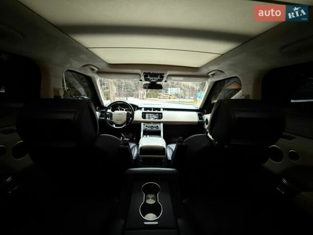 Білий Ленд Ровер Range Rover Sport, об'ємом двигуна 2.99 л та пробігом 132 тис. км за 28000 $, фото 58 на Automoto.ua