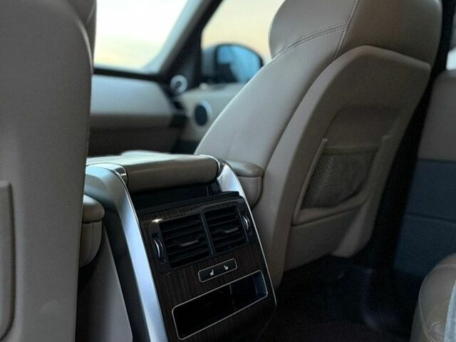 Білий Ленд Ровер Range Rover Sport, об'ємом двигуна 2.99 л та пробігом 150 тис. км за 24300 $, фото 25 на Automoto.ua
