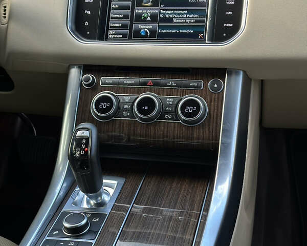 Белый Ленд Ровер Рендж Ровер Спорт, объемом двигателя 2.99 л и пробегом 110 тыс. км за 28700 $, фото 36 на Automoto.ua