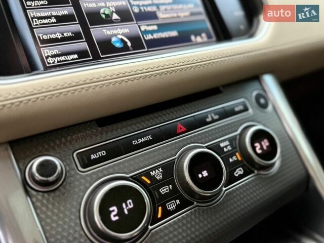 Білий Ленд Ровер Range Rover Sport, об'ємом двигуна 2.99 л та пробігом 132 тис. км за 28000 $, фото 66 на Automoto.ua