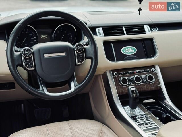 Білий Ленд Ровер Range Rover Sport, об'ємом двигуна 3 л та пробігом 125 тис. км за 20500 $, фото 12 на Automoto.ua