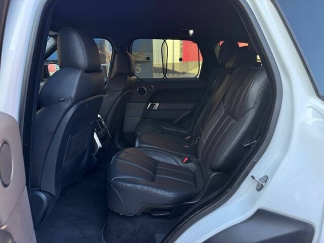 Білий Ленд Ровер Range Rover Sport, об'ємом двигуна 3 л та пробігом 164 тис. км за 22900 $, фото 20 на Automoto.ua