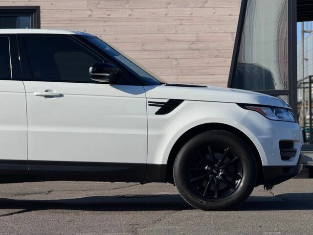 Білий Ленд Ровер Range Rover Sport, об'ємом двигуна 3 л та пробігом 164 тис. км за 22900 $, фото 8 на Automoto.ua
