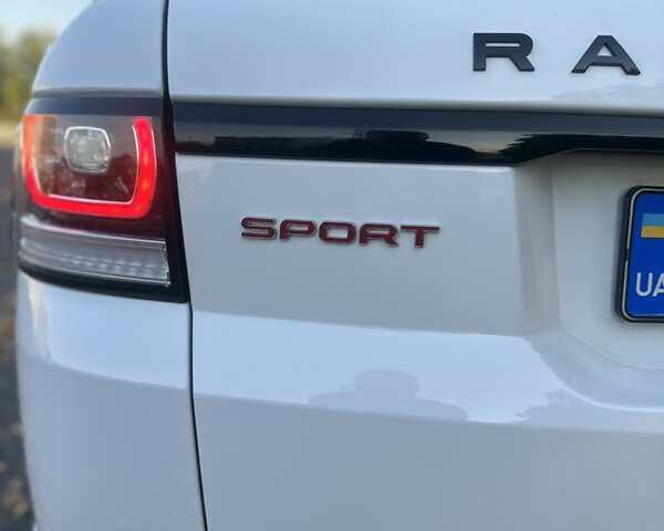 Білий Ленд Ровер Range Rover Sport, об'ємом двигуна 5 л та пробігом 140 тис. км за 34000 $, фото 9 на Automoto.ua
