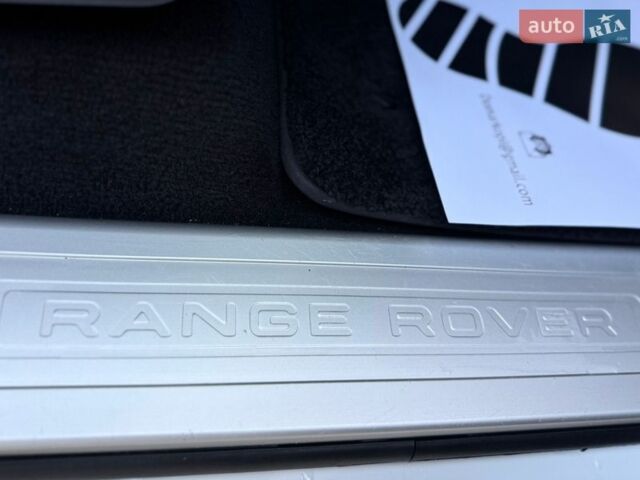 Білий Ленд Ровер Range Rover Sport, об'ємом двигуна 2.99 л та пробігом 132 тис. км за 28000 $, фото 71 на Automoto.ua