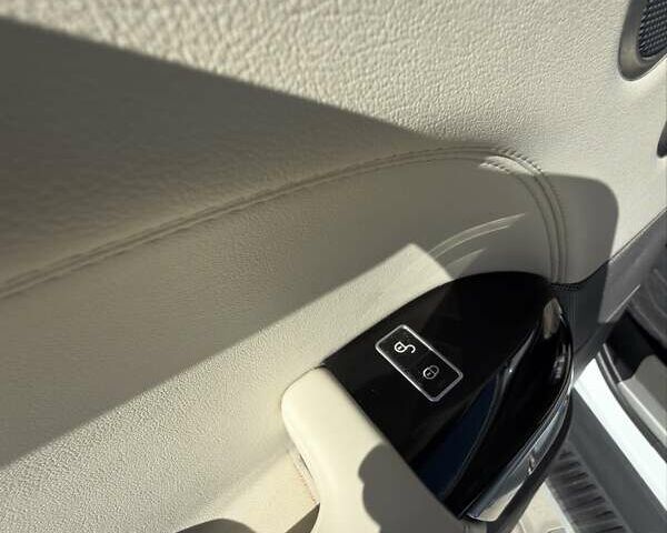 Білий Ленд Ровер Range Rover Sport, об'ємом двигуна 3 л та пробігом 171 тис. км за 29000 $, фото 35 на Automoto.ua