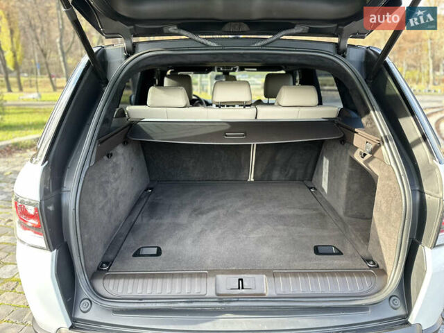 Белый Ленд Ровер Рендж Ровер Спорт, объемом двигателя 2.99 л и пробегом 110 тыс. км за 28700 $, фото 29 на Automoto.ua