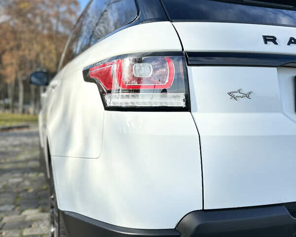 Белый Ленд Ровер Рендж Ровер Спорт, объемом двигателя 2.99 л и пробегом 110 тыс. км за 28700 $, фото 13 на Automoto.ua