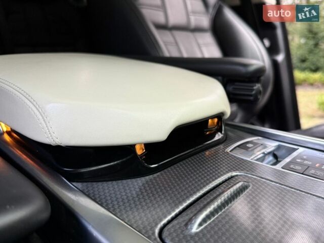 Білий Ленд Ровер Range Rover Sport, об'ємом двигуна 2.99 л та пробігом 132 тис. км за 28000 $, фото 52 на Automoto.ua