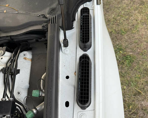 Белый Ленд Ровер Рендж Ровер Спорт, объемом двигателя 3 л и пробегом 162 тыс. км за 24200 $, фото 38 на Automoto.ua