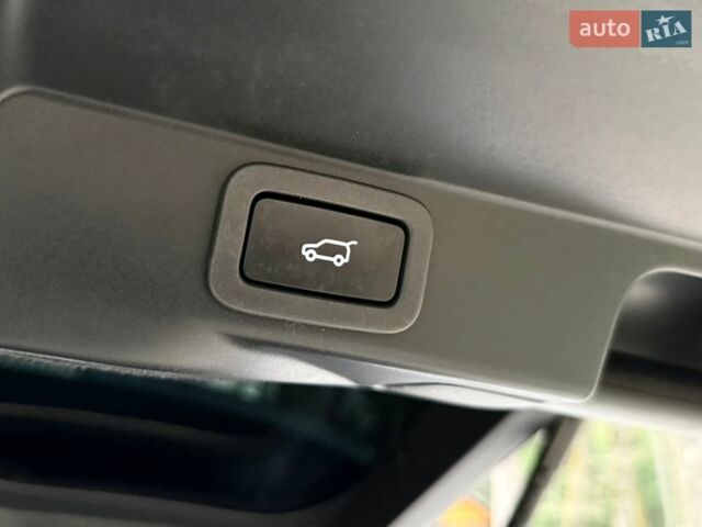 Білий Ленд Ровер Range Rover Sport, об'ємом двигуна 2.99 л та пробігом 132 тис. км за 28000 $, фото 74 на Automoto.ua