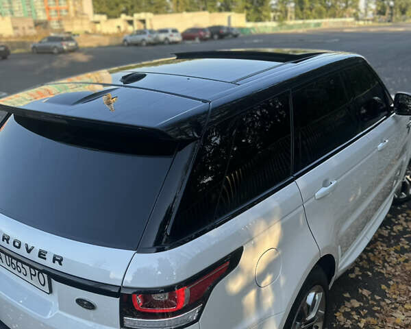 Білий Ленд Ровер Range Rover Sport, об'ємом двигуна 5 л та пробігом 140 тис. км за 34000 $, фото 18 на Automoto.ua
