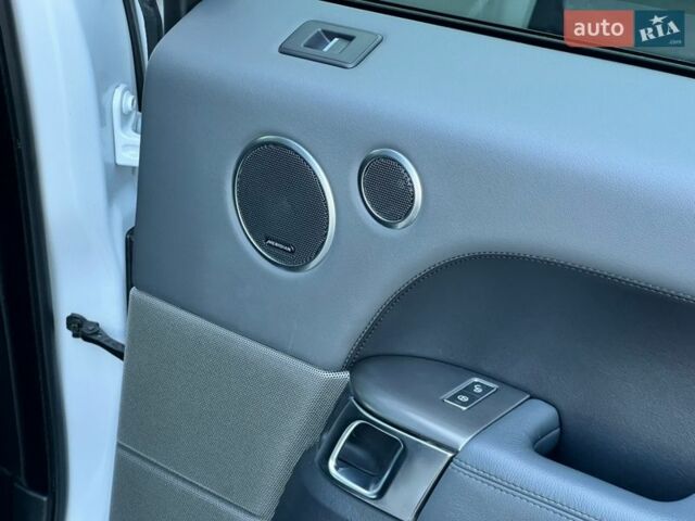 Белый Ленд Ровер Рендж Ровер Спорт, объемом двигателя 2.99 л и пробегом 236 тыс. км за 20999 $, фото 49 на Automoto.ua