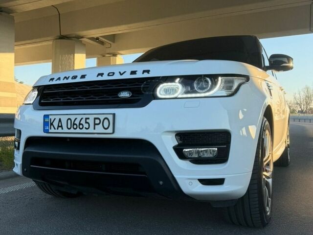 Білий Ленд Ровер Range Rover Sport, об'ємом двигуна 5 л та пробігом 158 тис. км за 30000 $, фото 14 на Automoto.ua