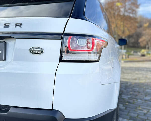 Белый Ленд Ровер Рендж Ровер Спорт, объемом двигателя 2.99 л и пробегом 110 тыс. км за 28700 $, фото 14 на Automoto.ua
