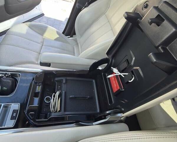Білий Ленд Ровер Range Rover Sport, об'ємом двигуна 3 л та пробігом 171 тис. км за 29000 $, фото 36 на Automoto.ua