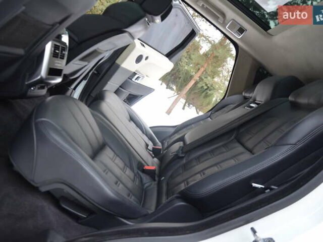 Белый Ленд Ровер Рендж Ровер Спорт, объемом двигателя 3 л и пробегом 132 тыс. км за 28350 $, фото 59 на Automoto.ua