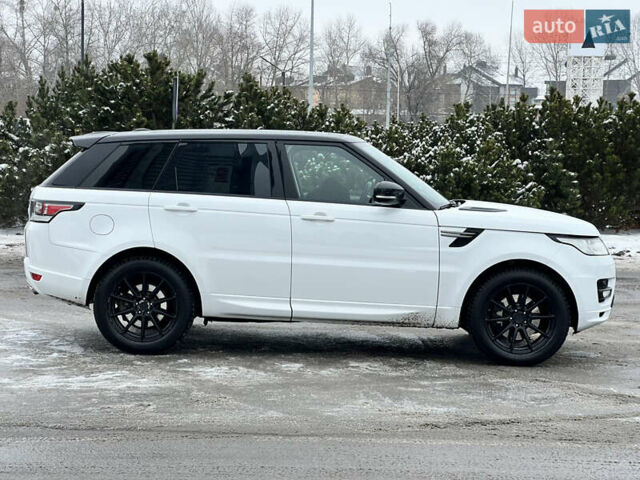 Білий Ленд Ровер Range Rover Sport, об'ємом двигуна 2.99 л та пробігом 235 тис. км за 23500 $, фото 22 на Automoto.ua